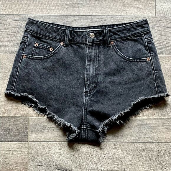 Topshop “KIRI” High-Rise, Distressed, Frayed, Black Jean Shorts. Size 10. - Picture 1 of 8